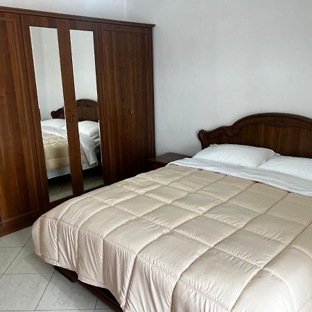 City Central Apartment 2 티라나 외부 사진